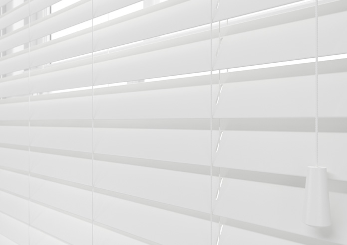 Cotswold, Cosmic White Gloss - Venetian Blind - Image 4